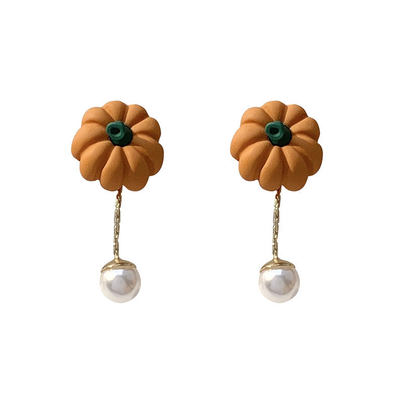 Small Pumpkin Pearl and Gold Boutique Ear Clips